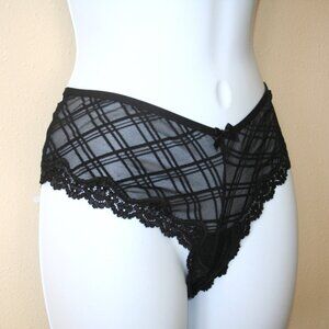 Victorias Secret Black Lace Cheeky Panties Medium